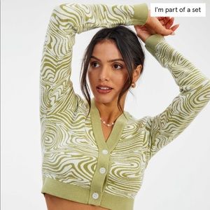 Cropped Swirl Button Up Cardi